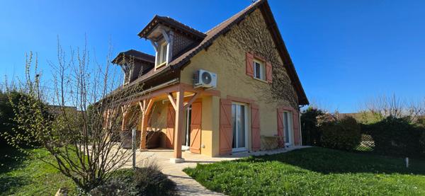 Maison Saint Andre Les Vergers 8 pièce(s) 162 m2