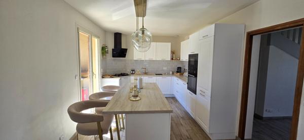 Maison Saint Andre Les Vergers 8 pièce(s) 162 m2