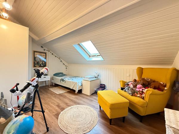 Maison - 6 pièces - 173 m²