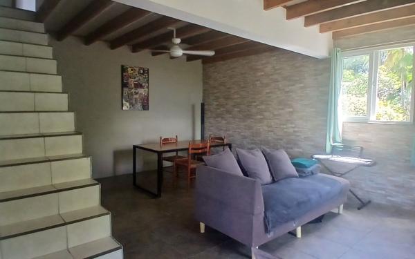 Maison à vendre    5 pièces • 137 m2 Saint-Philippe