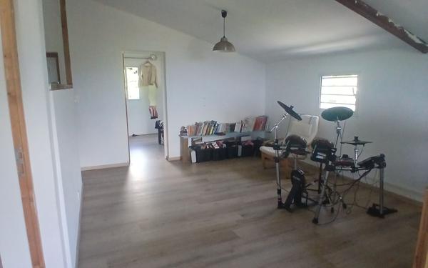 Maison à vendre    5 pièces • 137 m2 Saint-Philippe