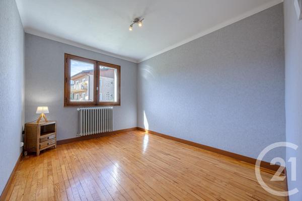 Appartement T4 à vendre  4 pièces - 73,15 m2 RUMILLY - 74