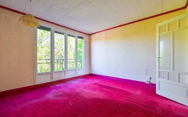 Appartement à vendre    4 pièces • 76,60 m2 Montreuil