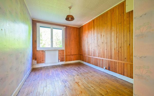 Appartement à vendre    4 pièces • 76,60 m2 Montreuil