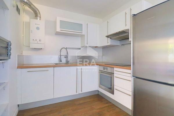 Appartement à vendre Marseille 3 pièces lumineux traversant calme loggia balcon sans travaux  stationenment facile
