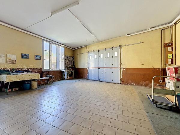 Maison centre Amboise 78 m2, jardin et garage.