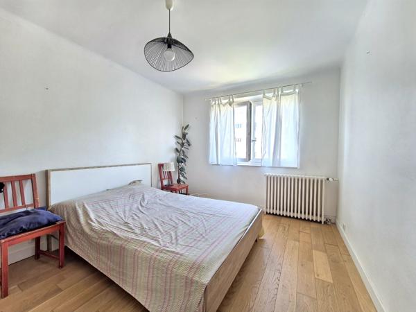 Appartement
                                                                                                                                                                                                                                                                                                                        3 pièce(s)                                                                                                                                                                                                          2 chambre(s)                                                                                                                                                                                                          63.14  m²