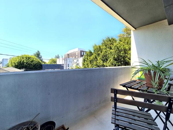 Appartement
                                                                                                                                                                                                                                                                                                                        3 pièce(s)                                                                                                                                                                                                          2 chambre(s)                                                                                                                                                                                                          63.14  m²