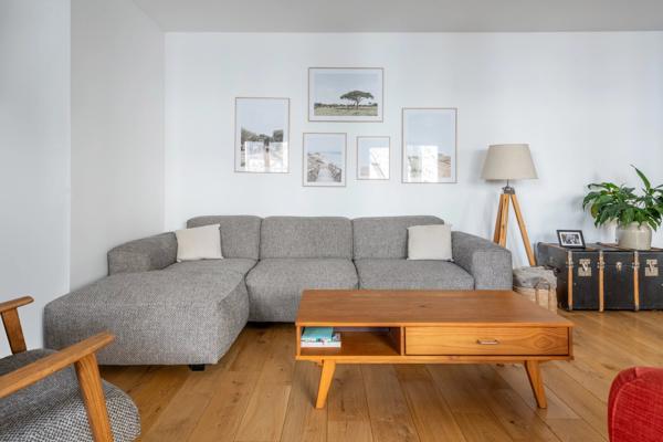 Lyon 8 - Monplaisir - Appartement de 89 m² - 2 /3 chambres - terrasse de 16m² - garage - 2 caves