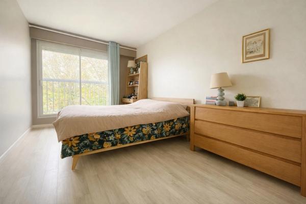Appartement à vendre 4 pièces MONTMORENCY (95)