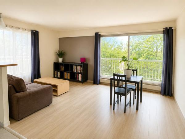 Appartement à vendre 4 pièces MONTMORENCY (95)