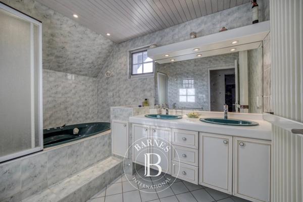 Reignier-Ésery, Maison 4 Chambres -  166 m² à vendre