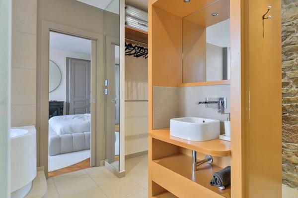Lyon 2 - Cordeliers - Appartement meublé de 118,1 m² - 1 Chambre