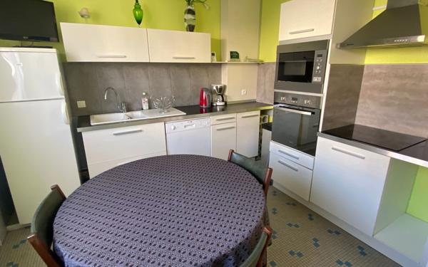 Maison à vendre    2 pièces •  Quiberon