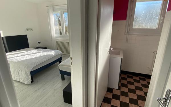 Maison à vendre    2 pièces •  Quiberon