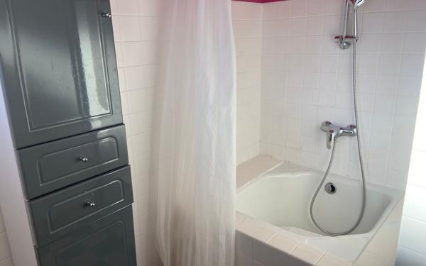 Maison à vendre    2 pièces •  Quiberon