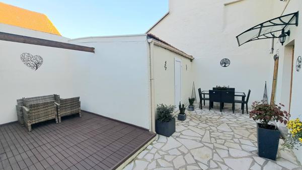 Vente maison 5 pièces 97m² à Belloy-en-France, bien à visiter sans tarder.