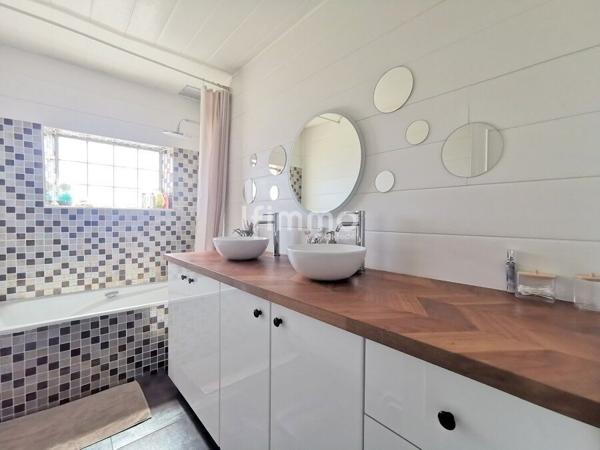 Exclusivité - Champigny Village - Maison 7P 180M²