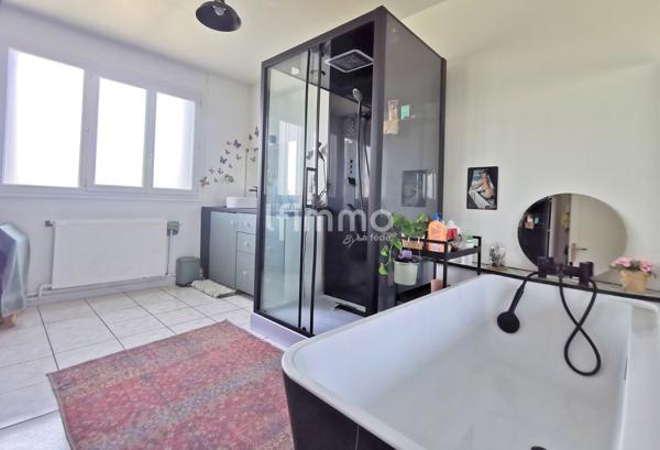 Exclusivité - Champigny Village - Maison 7P 180M²