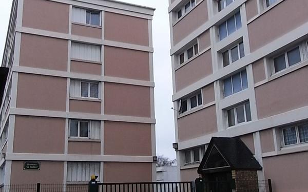 Stationnement à louer    Le Havre