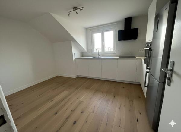 appt T2 neuf entièrement rénové & meublé, (offre clés en main), à vendre ROUEN droite, surface hab. 60 m2.