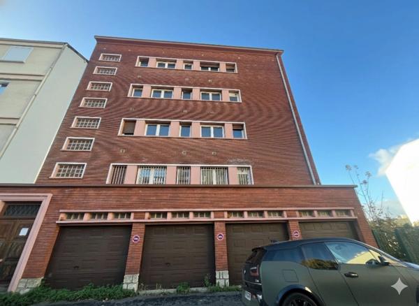 appt T2 neuf entièrement rénové & meublé, (offre clés en main), à vendre ROUEN droite, surface hab. 60 m2.