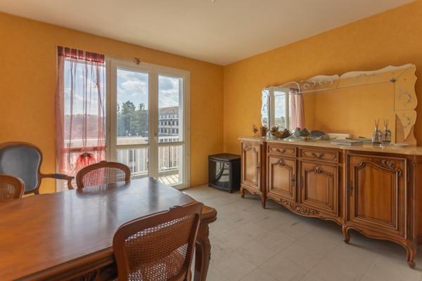 Appartement T3 58m² proche du centre de Tonneins