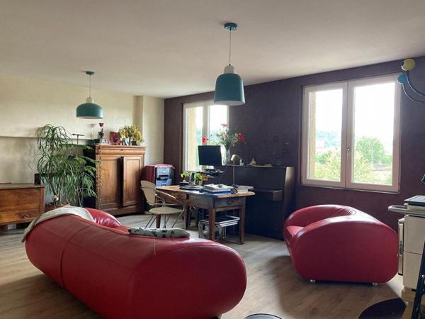 Appartement atypique de bon standing à 5 minutes à pied du centre ville