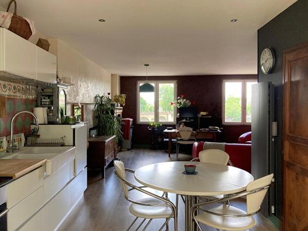 Appartement atypique de bon standing à 5 minutes à pied du centre ville