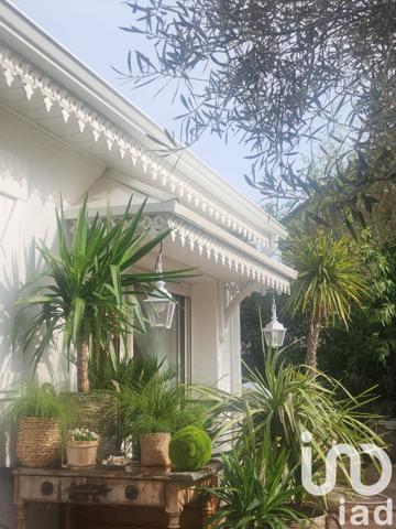 Maison à vendre 4 pièces 95 m² Saint-Pantaléon-de-Larche