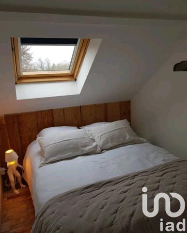 Maison à vendre 4 pièces 95 m² Saint-Pantaléon-de-Larche