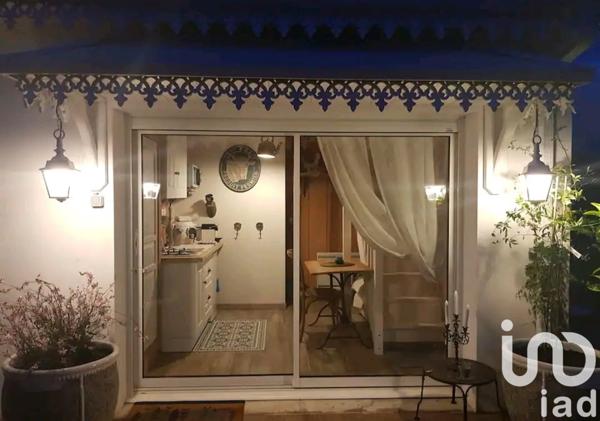 Maison à vendre 4 pièces 95 m² Saint-Pantaléon-de-Larche