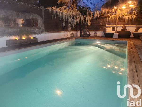 Maison à vendre 4 pièces 95 m² Saint-Pantaléon-de-Larche