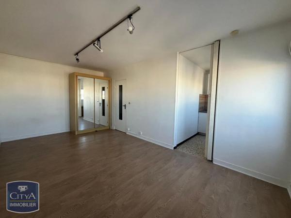 Appartement à louer 1 pièce 26.6m² Reims (51100)