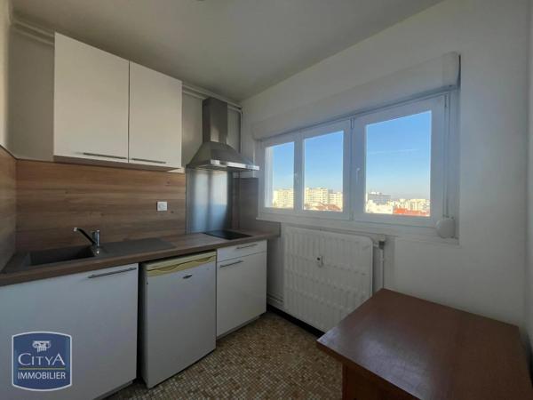 Appartement à louer 1 pièce 26.6m² Reims (51100)