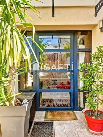 Pavillon 3 pièces non mitoyen, 2 chambres, terrasse, parking.