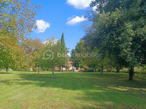 Maison en pierre de 160 m²