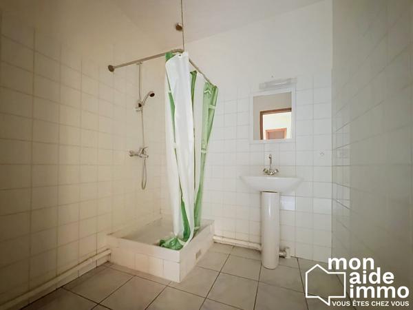 Ensemble de 3 maisons de plain-pied