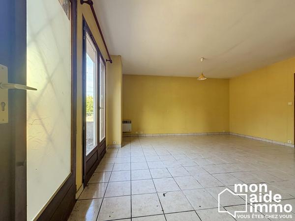 Ensemble de 3 maisons de plain-pied