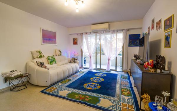 Appartement à vendre    2 pièces • 55,54 m2 Cannes