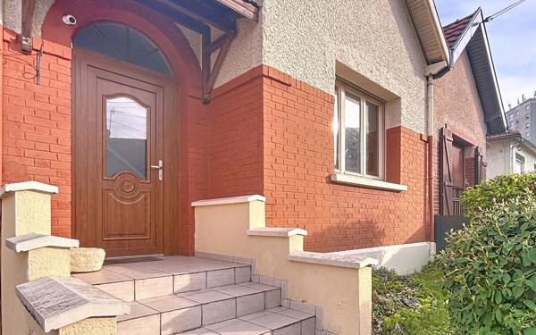 Maison à vendre    3 pièces • 72 m2 Reims