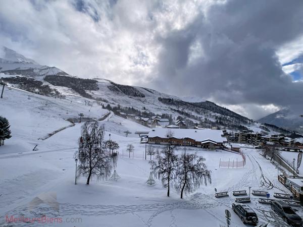 Saint François Longchamp Centre station duplex 3 chambres  67 m²