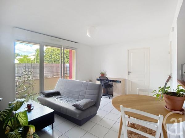 Appartement F2 à vendre  2 pièces - 41,69 m 2   GRADIGNAN  - 33