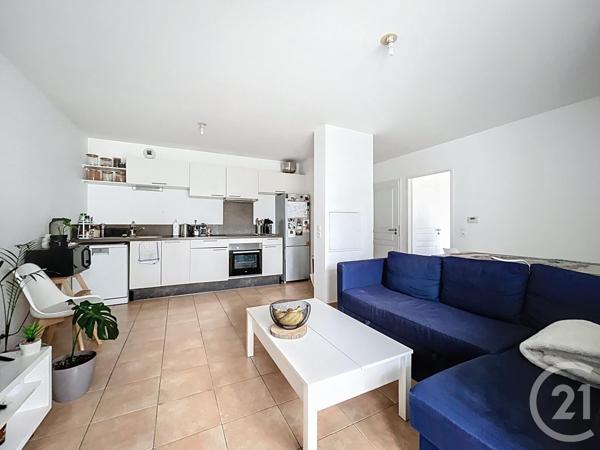 Appartement F2 à vendre  2 pièces - 41,69 m 2   GRADIGNAN  - 33