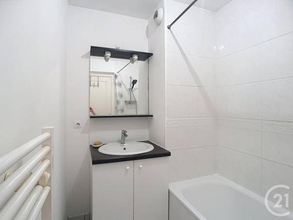 Appartement F2 à vendre  2 pièces - 41,69 m 2   GRADIGNAN  - 33