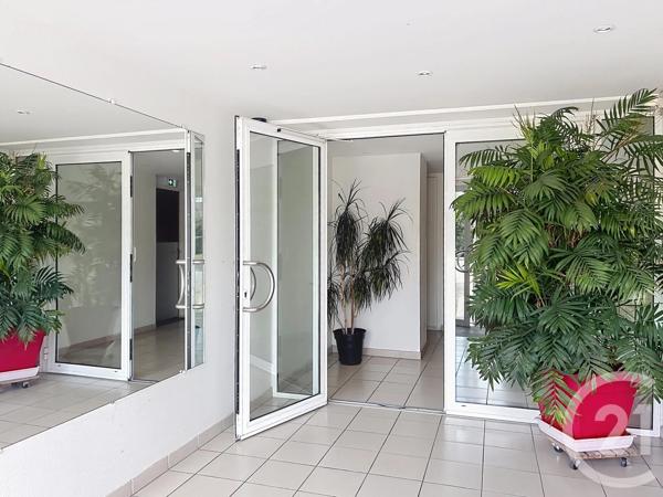Appartement F2 à vendre  2 pièces - 41,69 m 2   GRADIGNAN  - 33