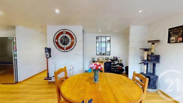 Appartement à vendre  3 pièces - 61 m 2   VALDAHON  - 25
