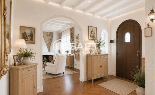 Maison familiale au fort potentiel – 160 m² (295 m² au sol) – Terrain 540 m² – Quartier Croix Blanche