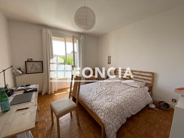 Location Appartement 3 pièces 70.52 m² - 7 RUE JEAN-JACQUES ROUSSEAU Limoges 87000