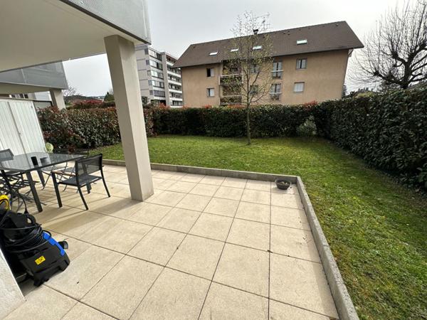Appartement Annecy 3 pièce(s) 60.96 m2 meublé